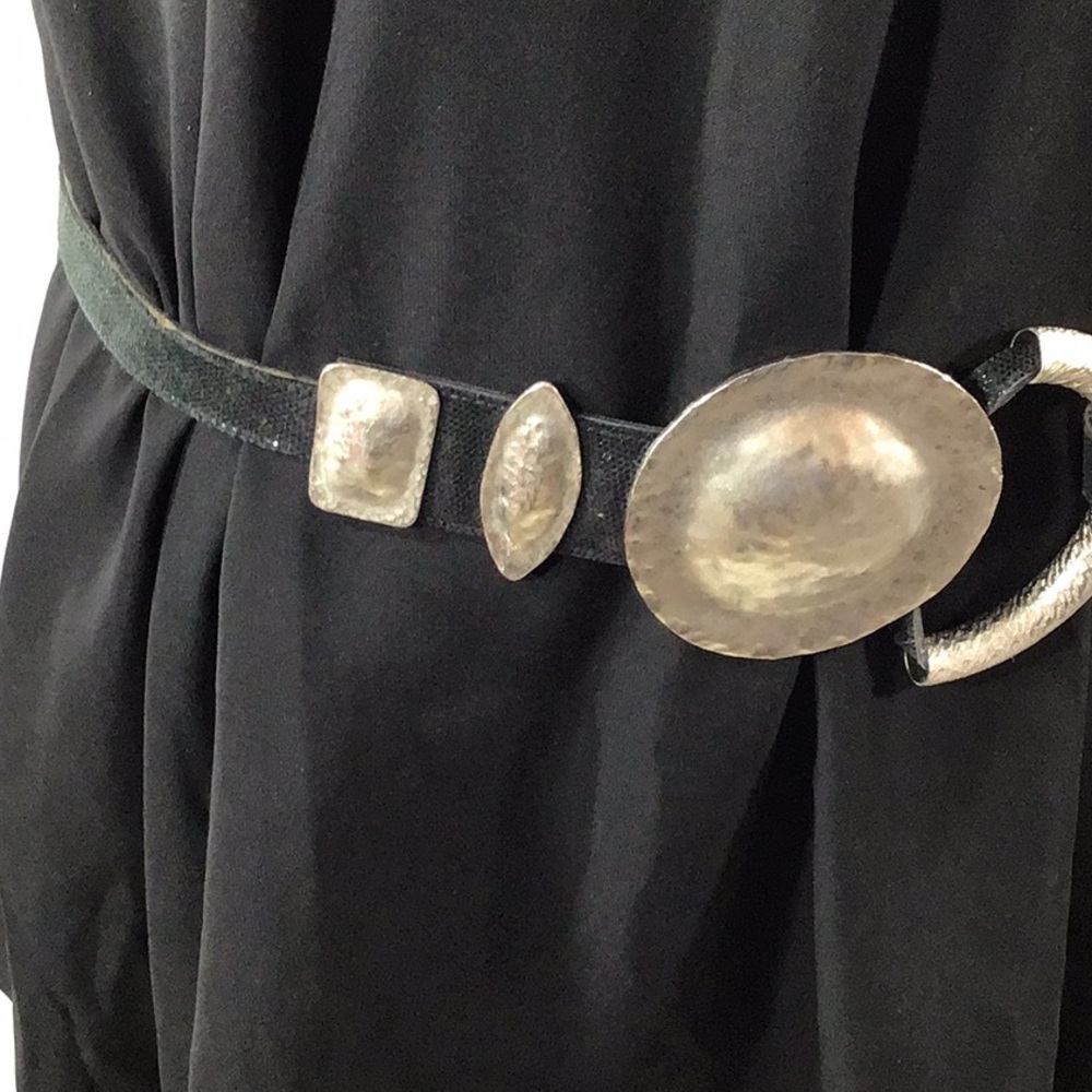 Vintage Anthony Alexander hammered silver and black suede sling belt - Picture 3 of 9